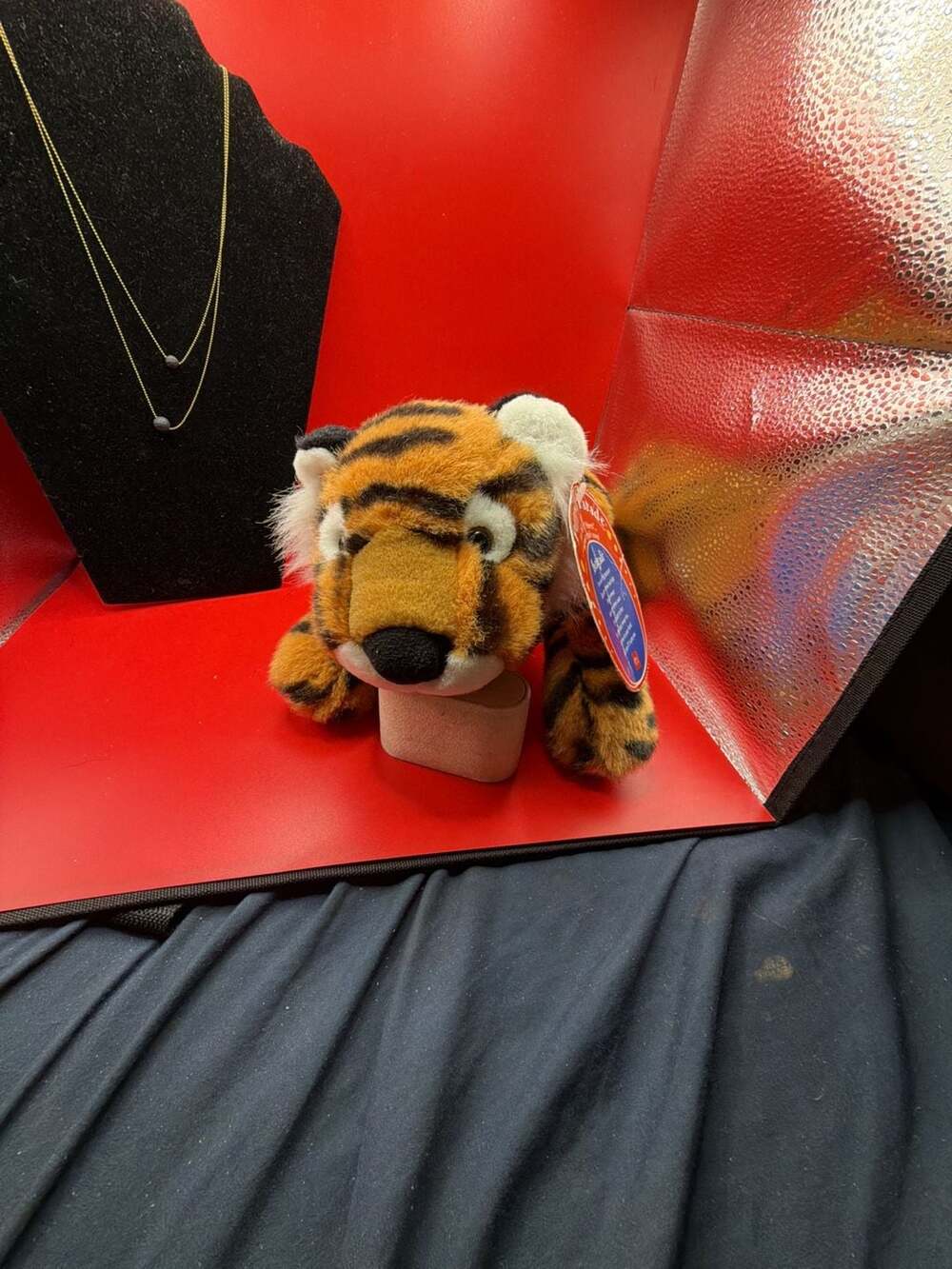 Vtg Russ Berrie Puppet Parade Bengali Tiger Hand Puppet Plush NOS Tag No Sound